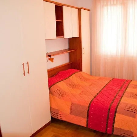 Roza * Novigrad Istria